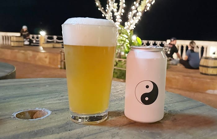 北谷 アメリカンビレッジ シーサイド チャタン バーガー ベース アタビーズ Chatan Burger Base Atabii’s IPA ビール 33Acres NIRVANA