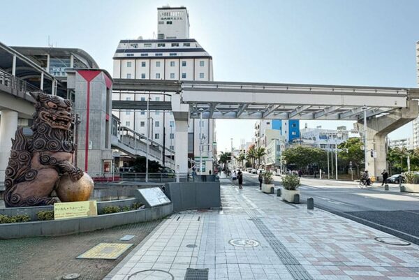 那覇市 モノレール ゆいレール 牧志駅 国際通り