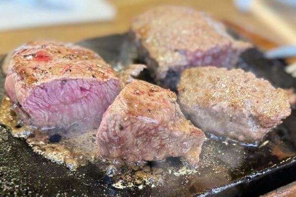 やっぱりステーキ 北谷美浜店 やっぱりコンボ ステーキ ミスジ やっぱりバーグ ハンバーグ