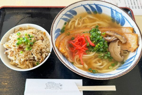宜野座村 道の駅ぎのざ 食堂まんじろう 宜野座そば じゅうしぃ セット