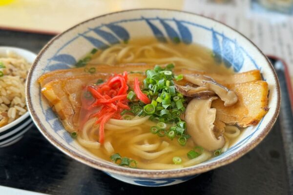 宜野座村 道の駅ぎのざ 食堂まんじろう 宜野座そば