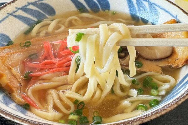 宜野座村 道の駅ぎのざ 食堂まんじろう 宜野座そば 生じゃがめん