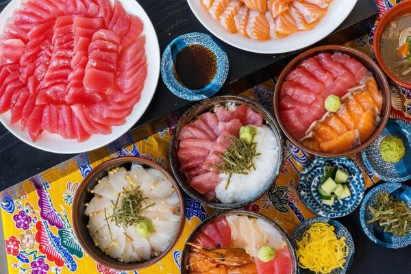 那覇市 東急ステイ沖縄那覇 朝食 ビュッフェ 海鮮丼 盛り放題の海鮮丼