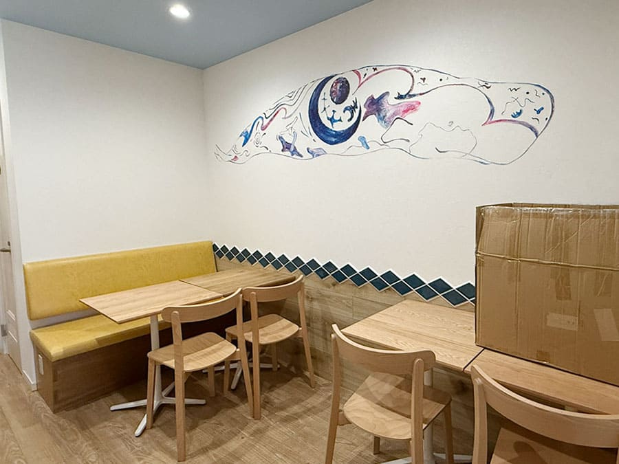 宮古島 朝食 くじら食堂 ポーク玉子おにぎり専門店 店内 雰囲気