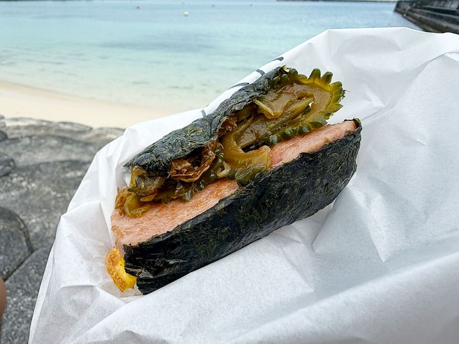 宮古島 朝食 くじら食堂 ポーク玉子おにぎり専門店 ゴーヤ佃煮
