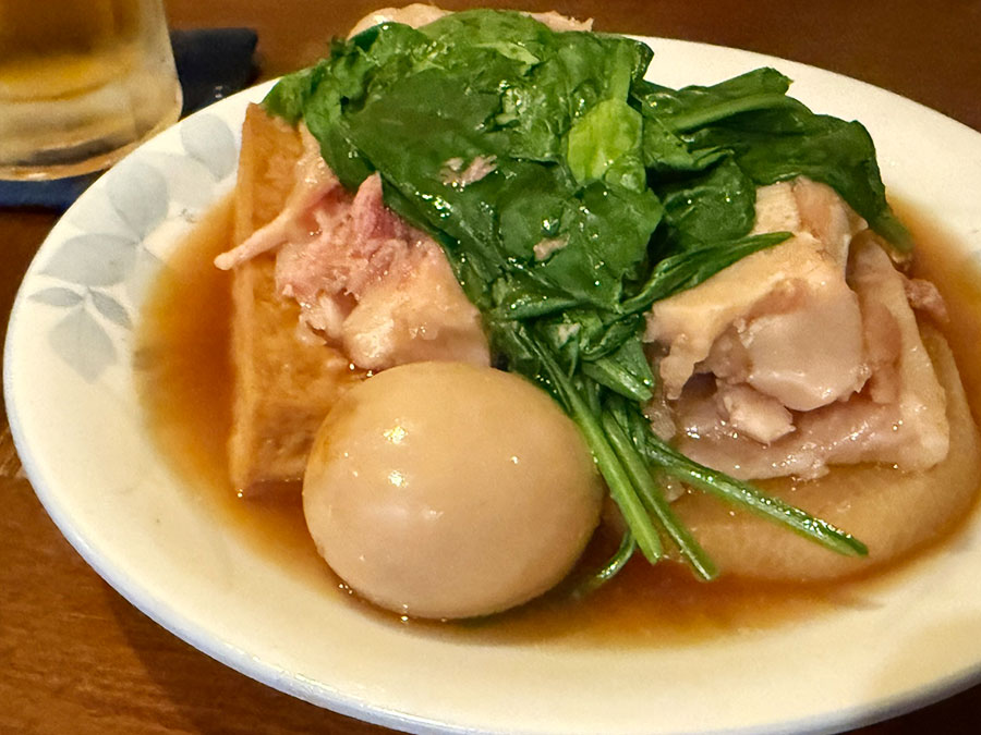 宮古島 居酒屋 郷土料理 島おでん たから おでん盛り合わせ 豚足 テビチ ほうれん草 玉子 大根 島豆腐の手作り厚揚げ さつま揚げ