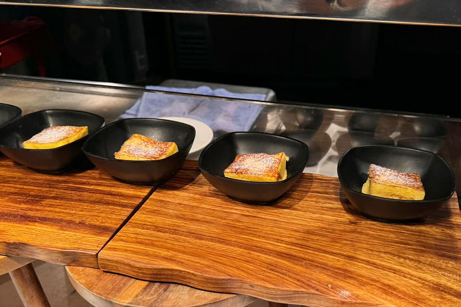 名護市 許田 トゥインラインホテル 朝食 ビュッフェ フレンチトースト