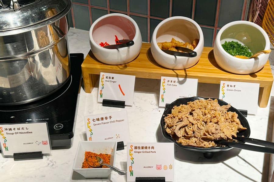 名護市 許田 トゥインラインホテル 朝食 ビュッフェ 沖縄料理 沖縄そば