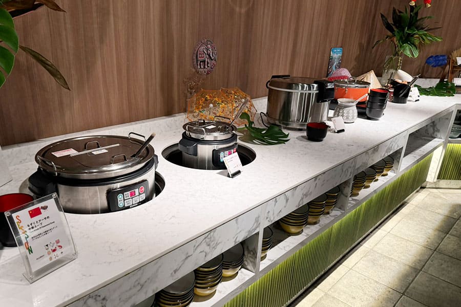 トゥインラインホテル 夕食 ビュッフェ 料理
