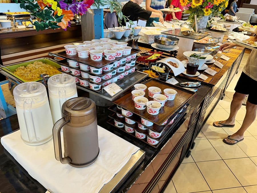 糸満市 サザンビーチホテル＆リゾート沖縄 オーシャンビューレストラン レイール 朝食 ビュッフェ