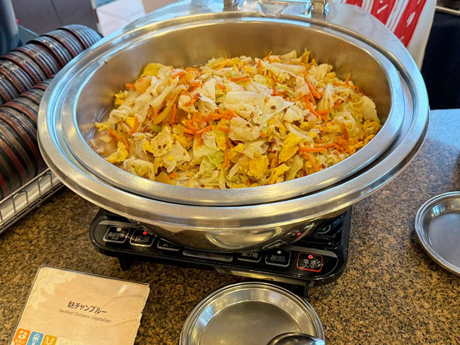 糸満市 サザンビーチホテル＆リゾート沖縄 朝食 ビュッフェ 沖縄料理 麩チャンプルー