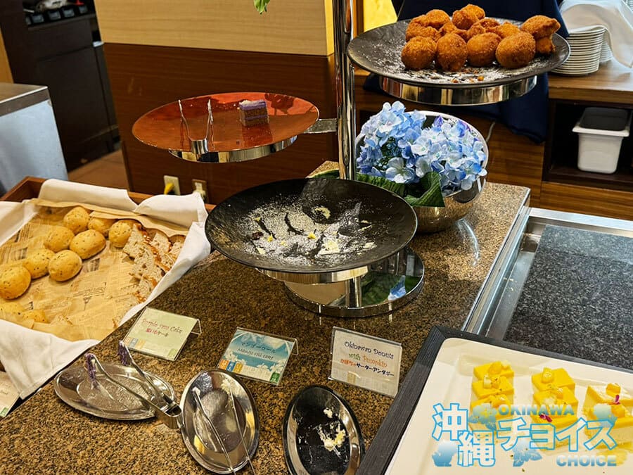 糸満市 サザンビーチホテル＆リゾート沖縄 夕食 デザート スイーツ