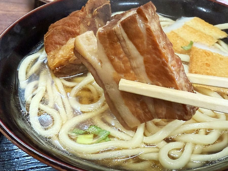 宮古島 沖縄そば 宮古そば じんく屋 久松そば 三枚肉