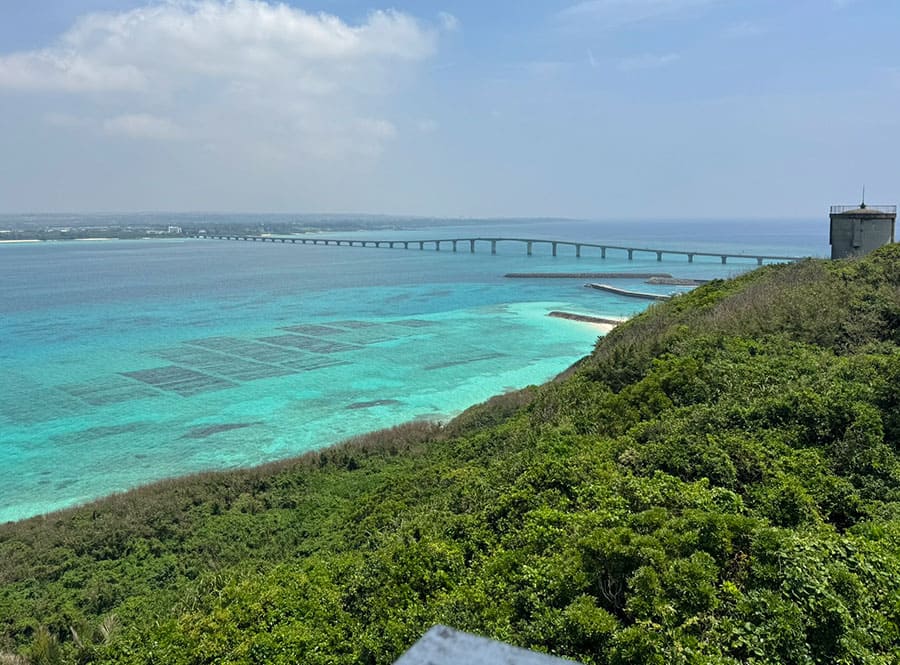 宮古諸島 来間島 竜宮城展望台 3階 来間大橋