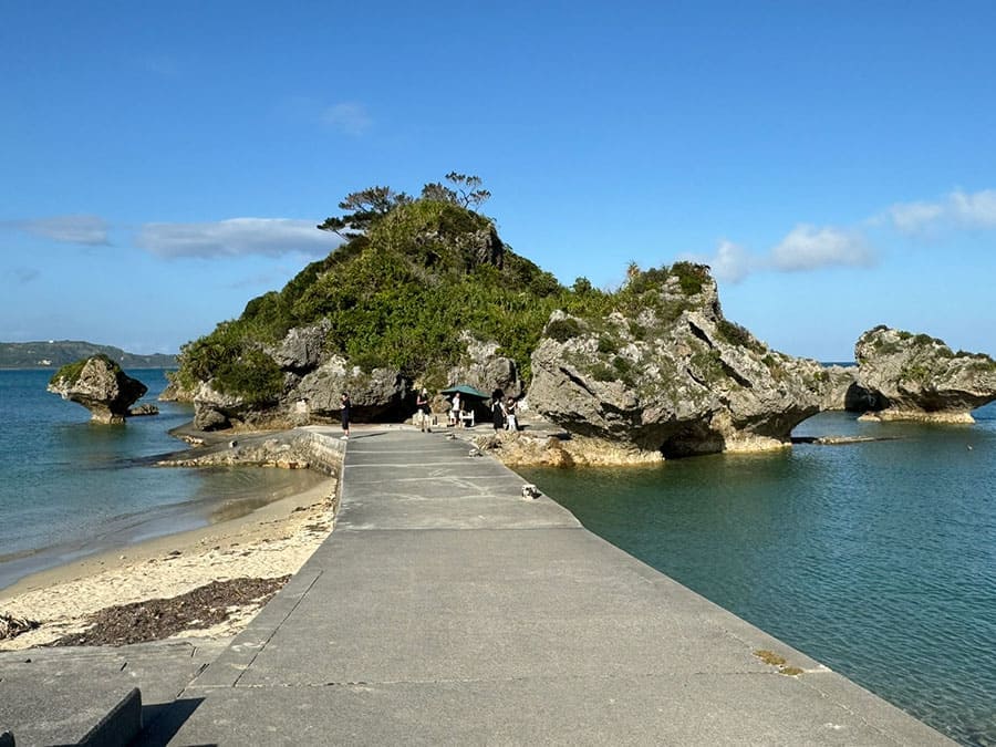 うるま市 浜比嘉島 アマミチュー