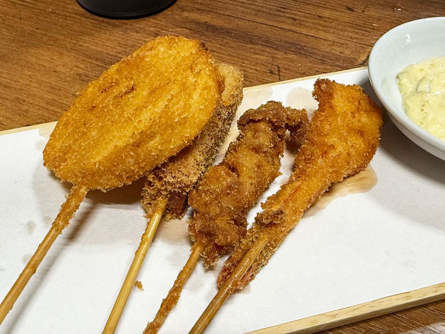 宮古島 平良 居酒屋めーめー 串カツ 豚 スパム 山芋 エビ