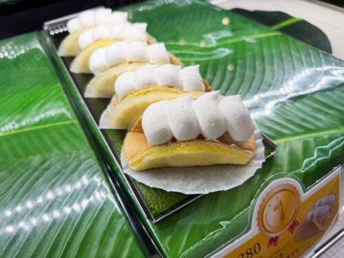 宮古島 モンテドール バナナケーキ 本店 店内 雰囲気 イートイン ケーキ 生バナナケーキ