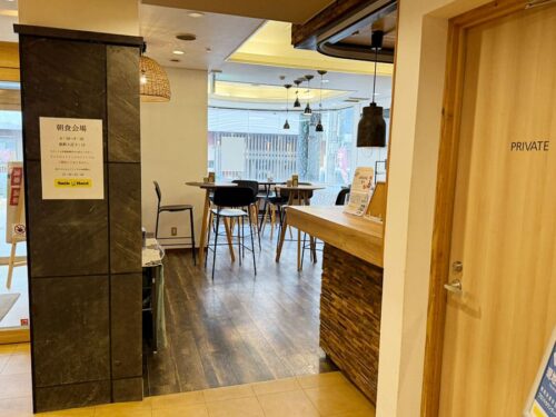 宮古島 平良 スマイルホテル宮古島 朝食会場 フロント