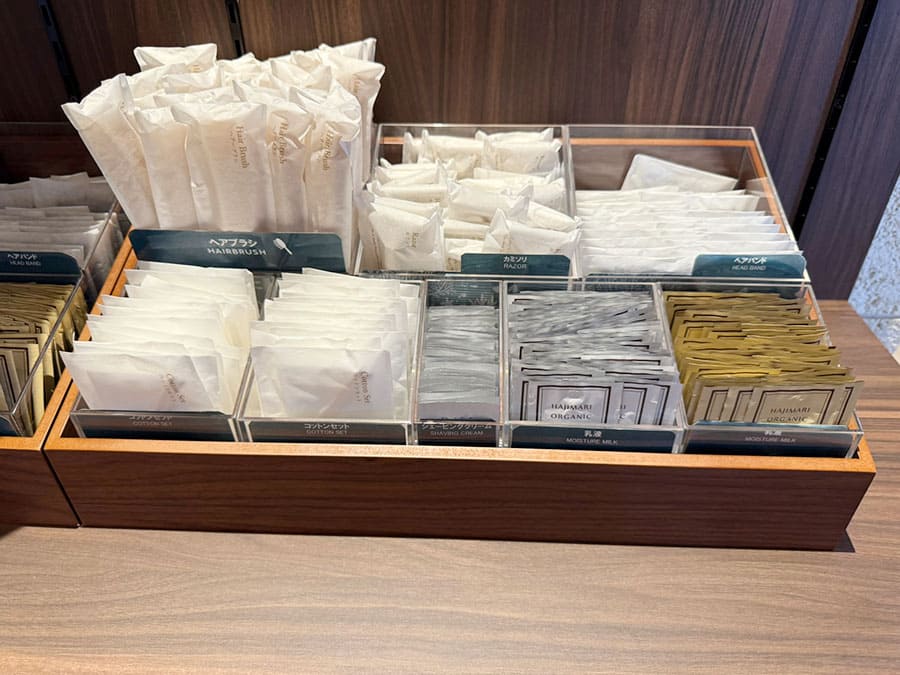 那覇市 ホテル ノボテル沖縄那覇 ロビー アメニティバー