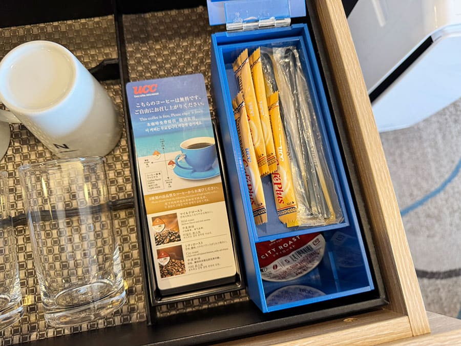 ノボテル沖縄那覇 客室 スタンダードツイン コーヒーセット