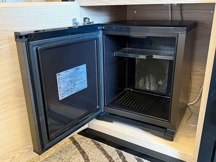 ノボテル沖縄那覇 客室 スタンダードツイン 冷蔵庫 1ドア