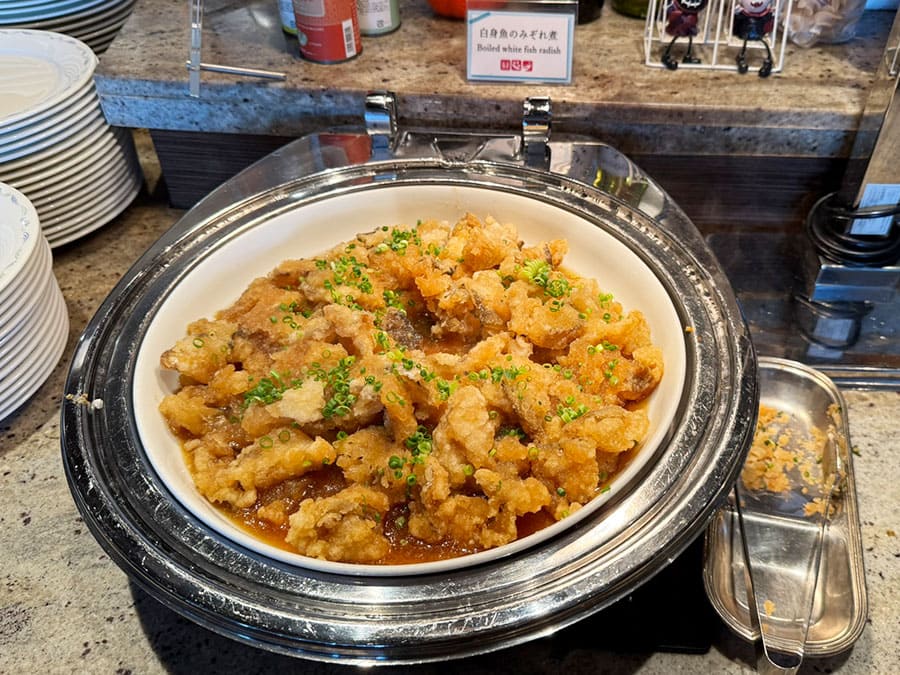 ホテル ノボテル沖縄那覇 朝食 ビュッフェ 白身魚のみぞれ煮