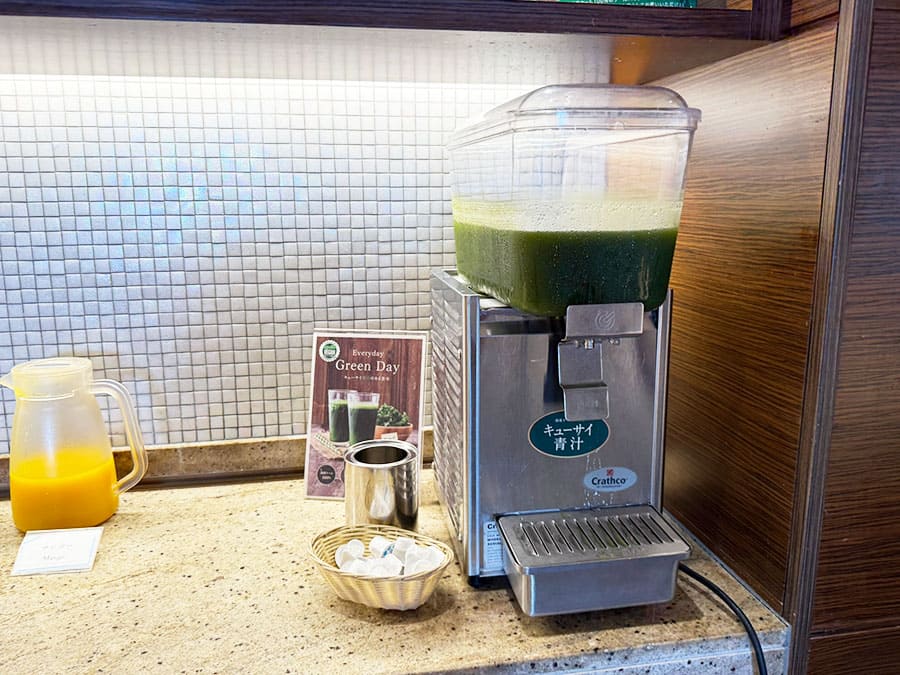 ホテル ノボテル沖縄那覇 朝食 ビュッフェ 青汁