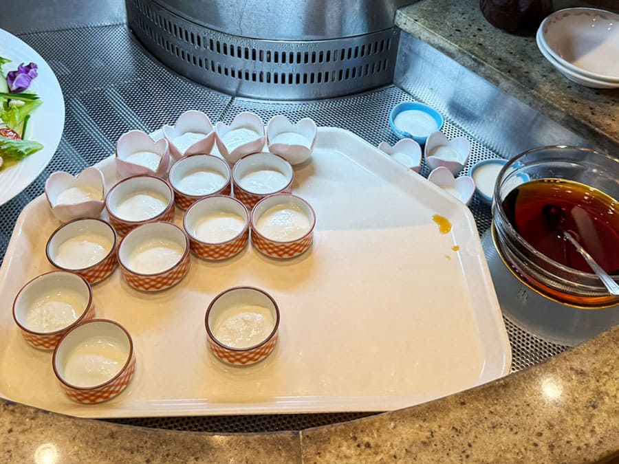 ホテル ノボテル沖縄那覇 朝食 ビュッフェ ジーマミー豆腐 ピーナッツ豆腐