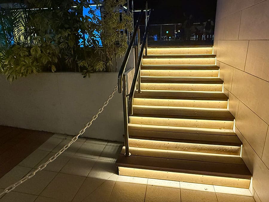 ノボテル沖縄那覇 プール インフィニティプール ライトアップ