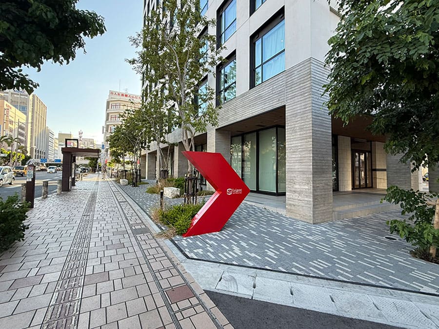 那覇市 松山 ラ・ジェント・ホテル沖縄那覇 国道58号沿い 外観