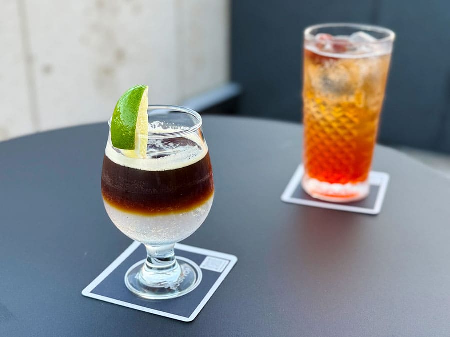 那覇市 ラ・ジェント・ホテル沖縄那覇 17階 ルーフトップバー 屋上テラス ラウンジ カクテル 琉球ルビー ROOFTOP17 ルーフバルコニー