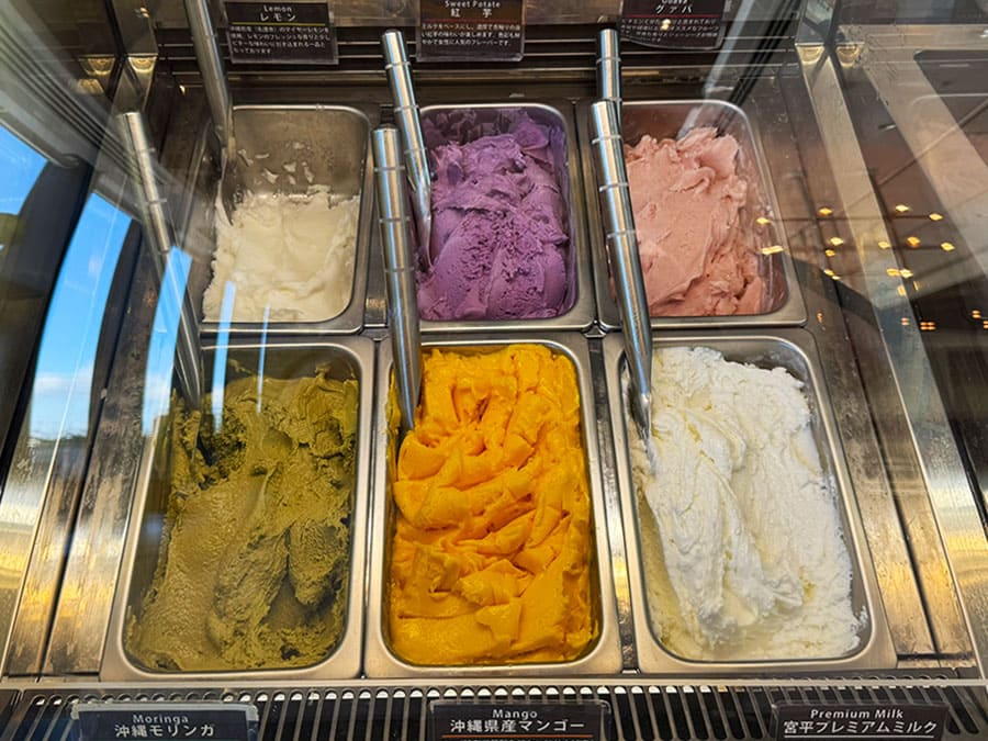 那覇市 ラ・ジェント・ホテル沖縄那覇 17階 ルーフトップバー 屋上テラス やんばるジェラート ジェラート