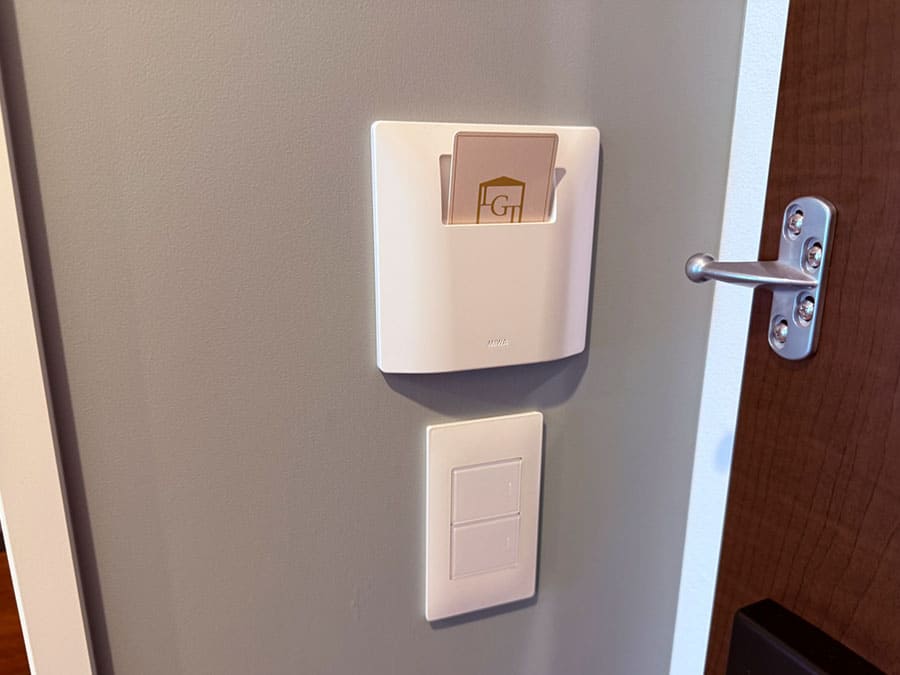 那覇市 ラ・ジェント・ホテル沖縄那覇 客室 モデレートツイン カードキー ルームキー カード差し込み 電源