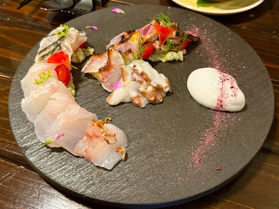 宮古島 フィッシュ タヴェルナ サンボ イタリア料理 カルパッチョおまかせ盛り合わせ